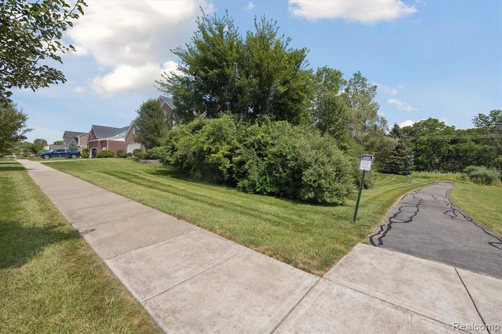 1928 Frances Way, Ypsilanti, MI 48198 — Photo 45