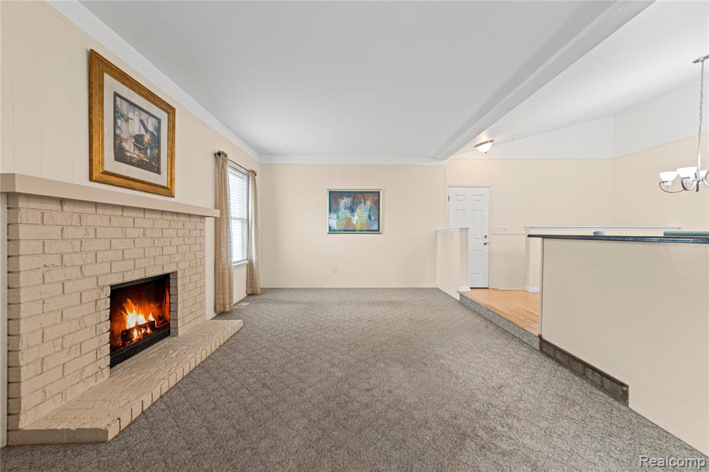 25419 Montebello Drive, Woodhaven, MI 48183 — Photo 9
