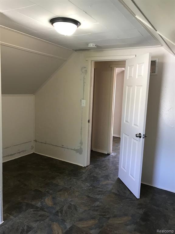 8424 Prospect Avenue, Warren, MI 48089 — Photo 17