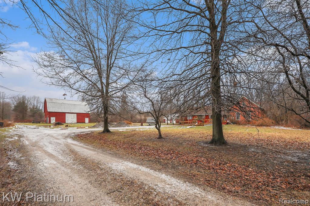 4202 Palms Road, Casco, MI 48064 — Photo 17