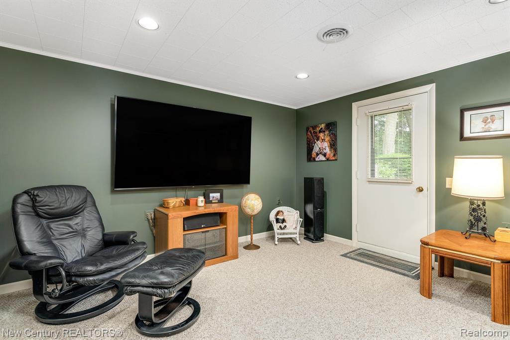 211 SPRING Street, Vernon, MI 48476 — Photo 47