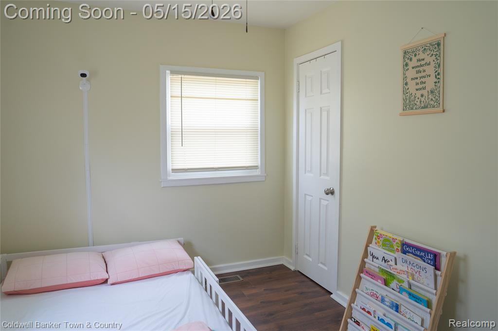 4070 Lanette Drive, Waterford, MI 48328 — Photo 12