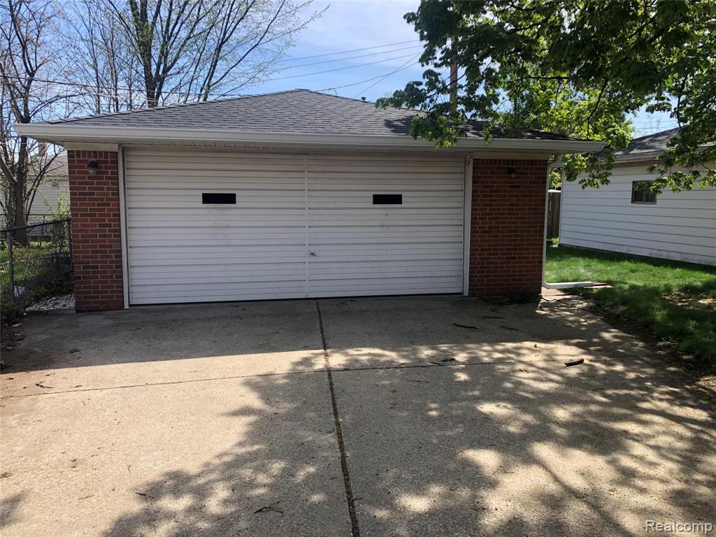 6556 Drexel Street, Dearborn Heights, MI 48127 — Photo 18