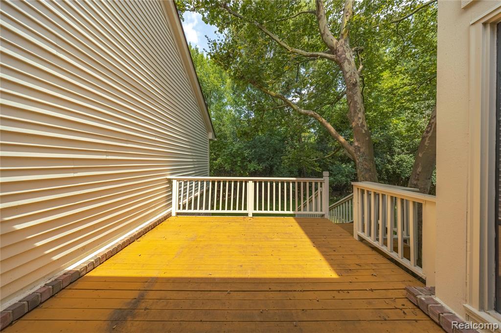7277 Simsbury Drive, West Bloomfield, MI — Photo 37