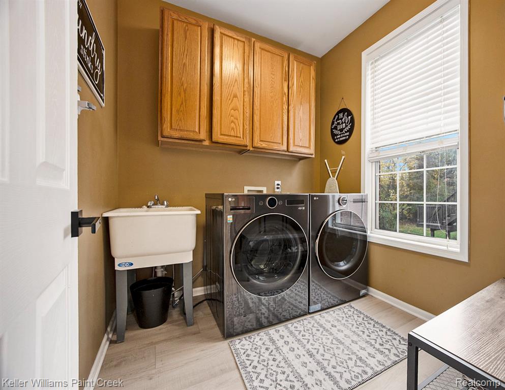 80 Franklin Wright Boulevard, Lake Orion, MI 48362 — Photo 10