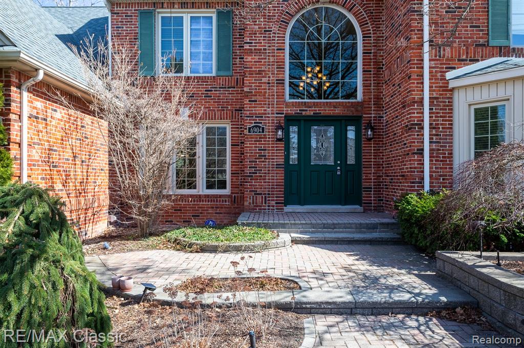 6904 GRANGER Drive, Troy, MI 48098 — Photo 56