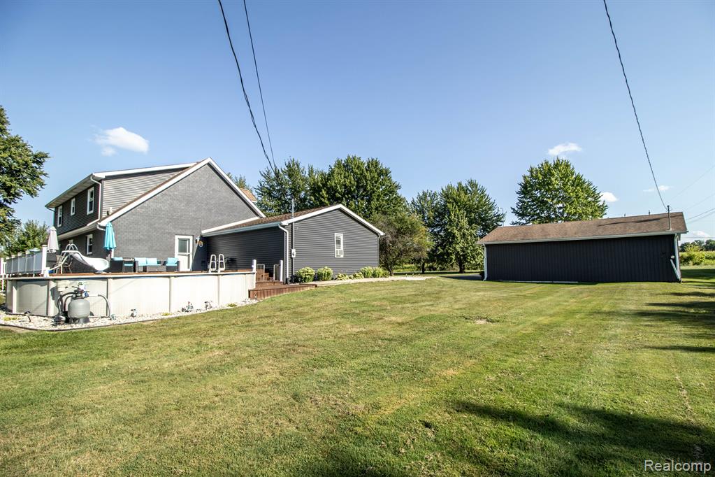 4585 Burt Road, Birch Run, MI 48415 — Photo 74