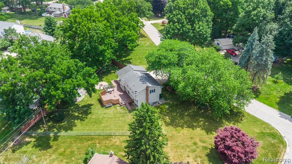 4191 Knollwood Drive, Grand Blanc, MI 48439 — Photo 29