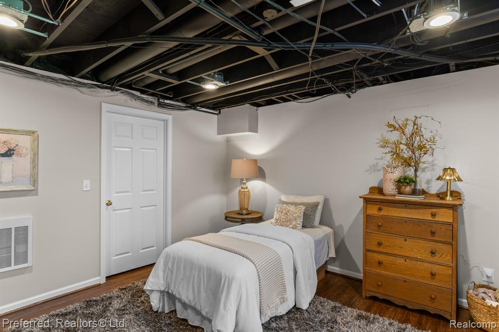 50045 Heron Court, Canton, MI 48187 — Photo 35