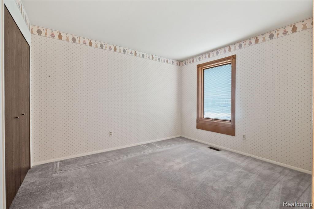 6435 DENTON Drive, Troy, MI 48098 — Photo 20