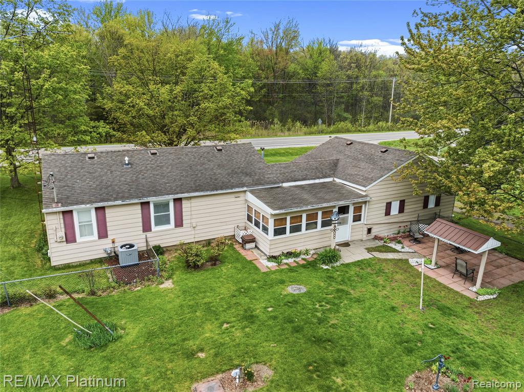 16479 S Jennings Road, Fenton, MI 48430 — Photo 19