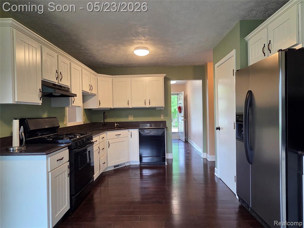 5926 Buttonwood Drive, Haslett, MI 48840 — Photo 9