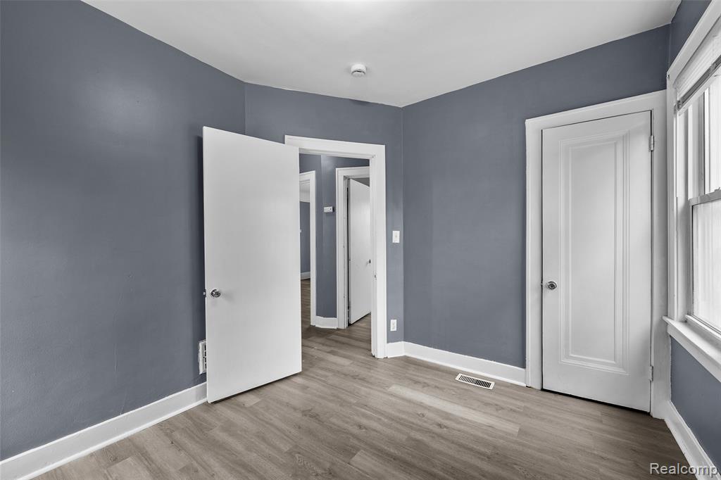 6406 Payne Avenue, Dearborn, MI 48126 — Photo 15