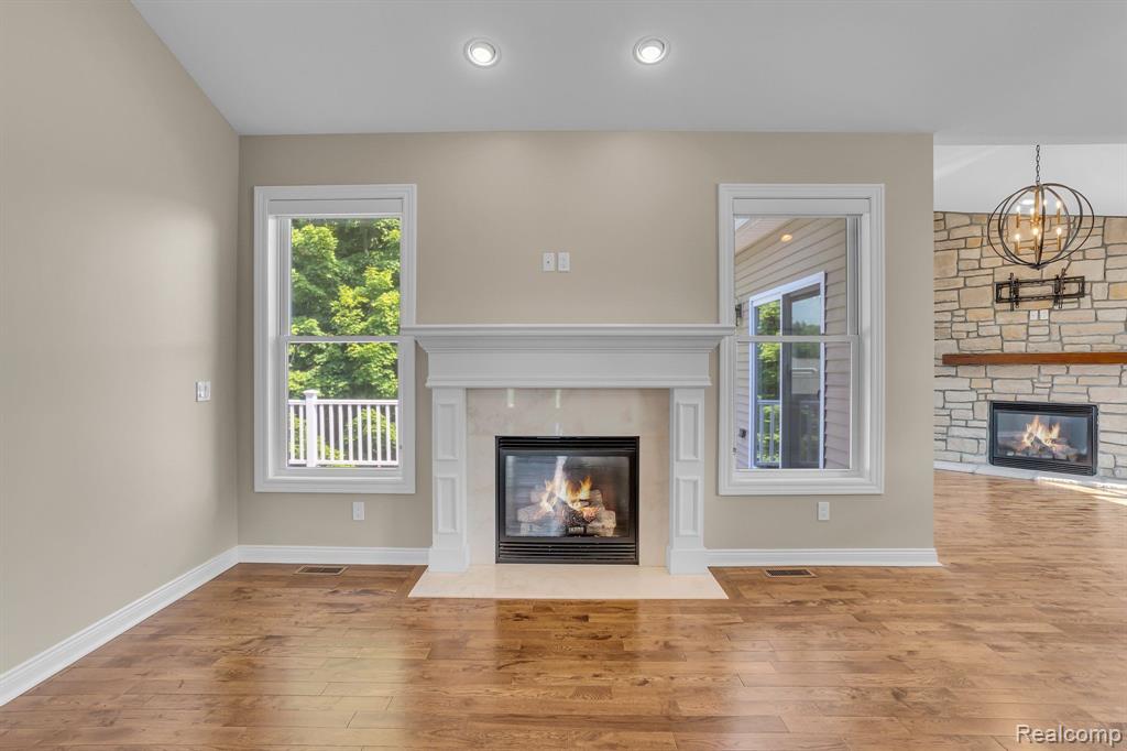 70 FOX HOLLOW Drive, Metamora, MI 48455 — Photo 4