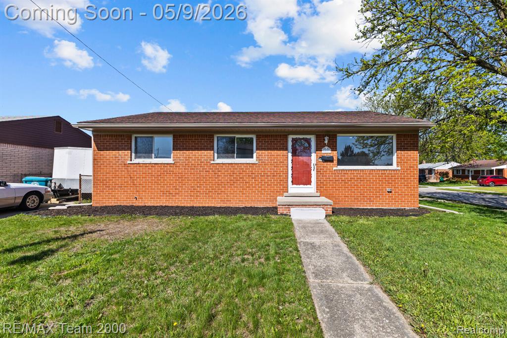 6557 Huntleigh Street, Garden City, MI — Photo 5
