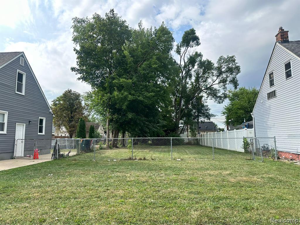 653 Leblanc Street, Lincoln Park, MI 48146 — Photo 4