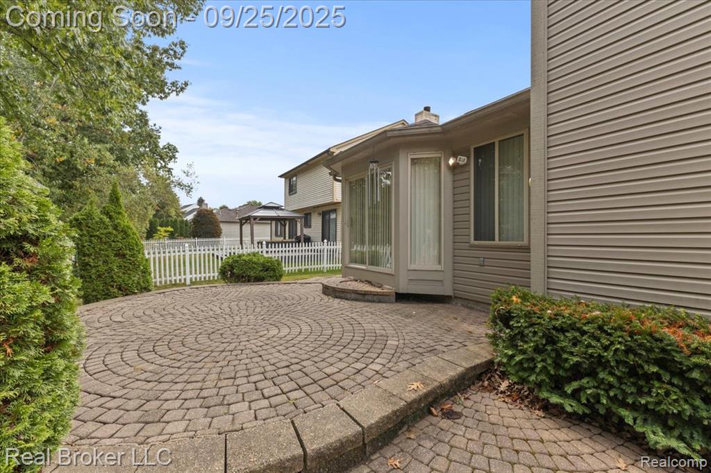 46526 Serenity Drive, Macomb, MI 48044 — Photo 50