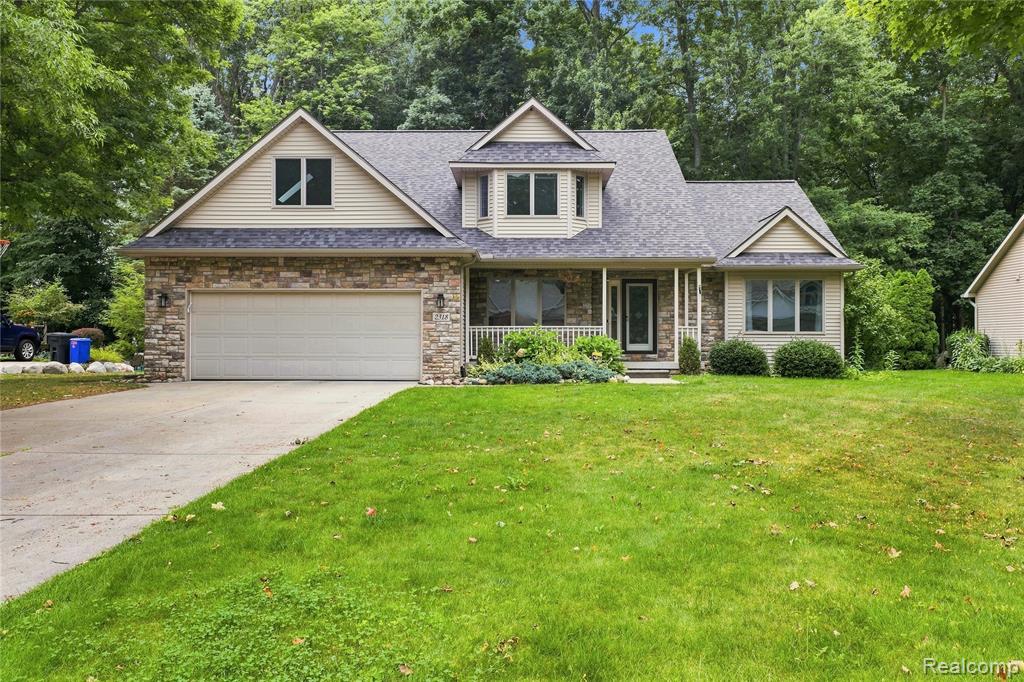 2318 Flagstone Drive, Flushing, MI 48433