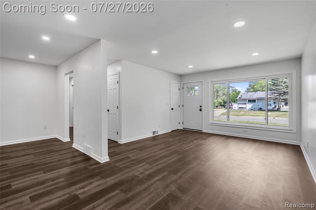 1558 Andrea Street, Ypsilanti, MI 48198 — Photo 4