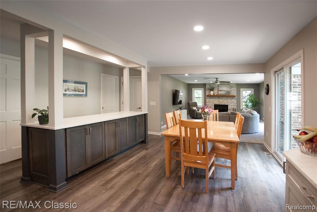 44500 Louvert Court, Novi, MI — Photo 14
