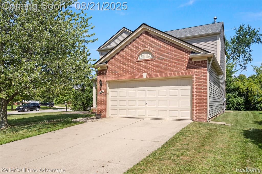 9731 Ravenshire Drive, Ypsilanti, MI 48198 — Photo 48