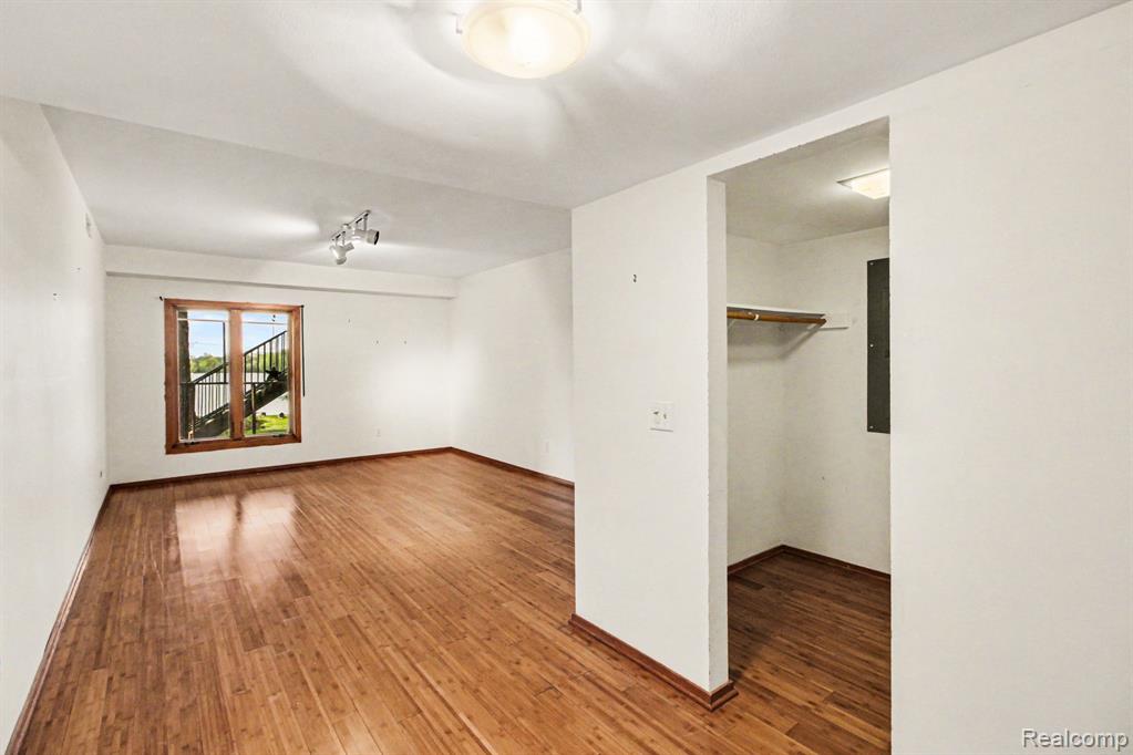2501 Doleman Drive, West Bloomfield, MI 48324 — Photo 43
