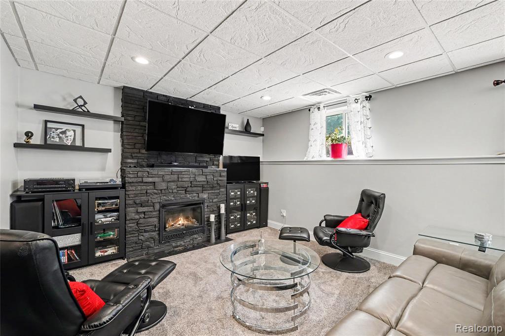 1281 Deer Creek Trail, Grand Blanc, MI 48439 — Photo 28