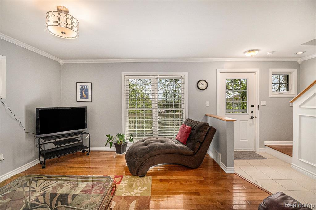 2160 Pennsylvania Avenue, Ann Arbor, MI 48103 — Photo 7
