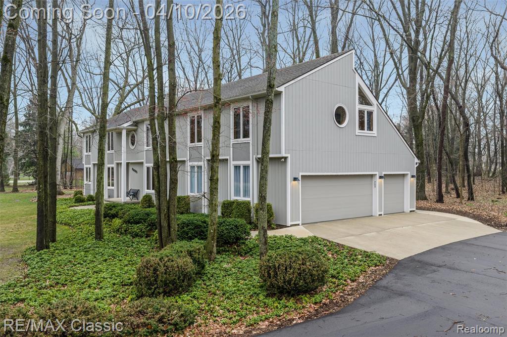28085 Marcellus Drive, South Lyon, MI 48178 — Photo 5
