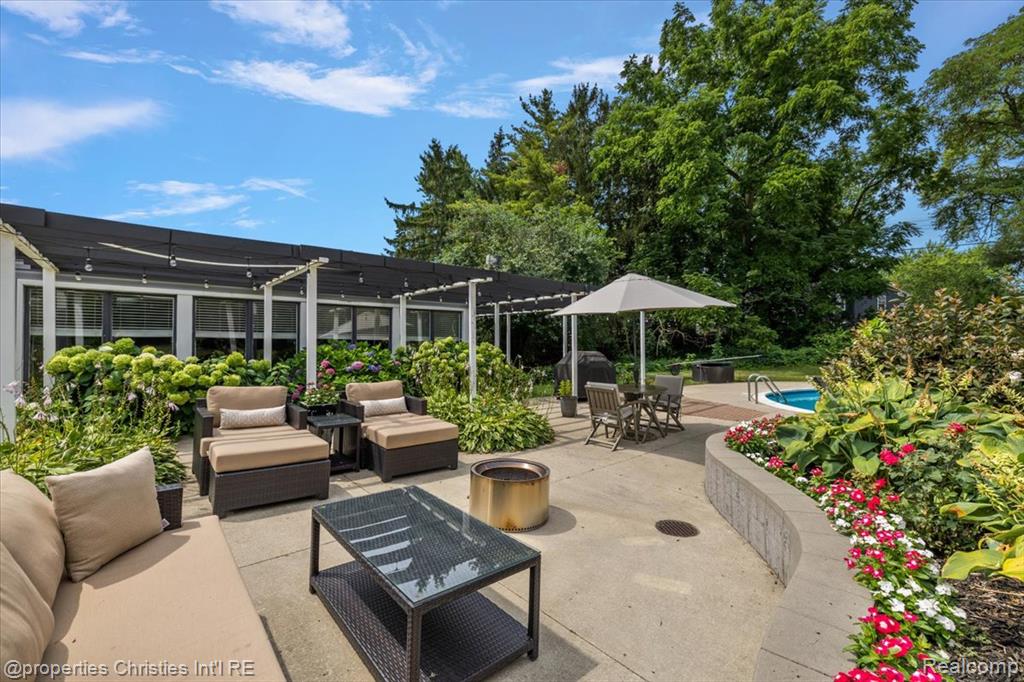 3060 Chickering Lane, Bloomfield Hills, MI 48302 — Photo 51