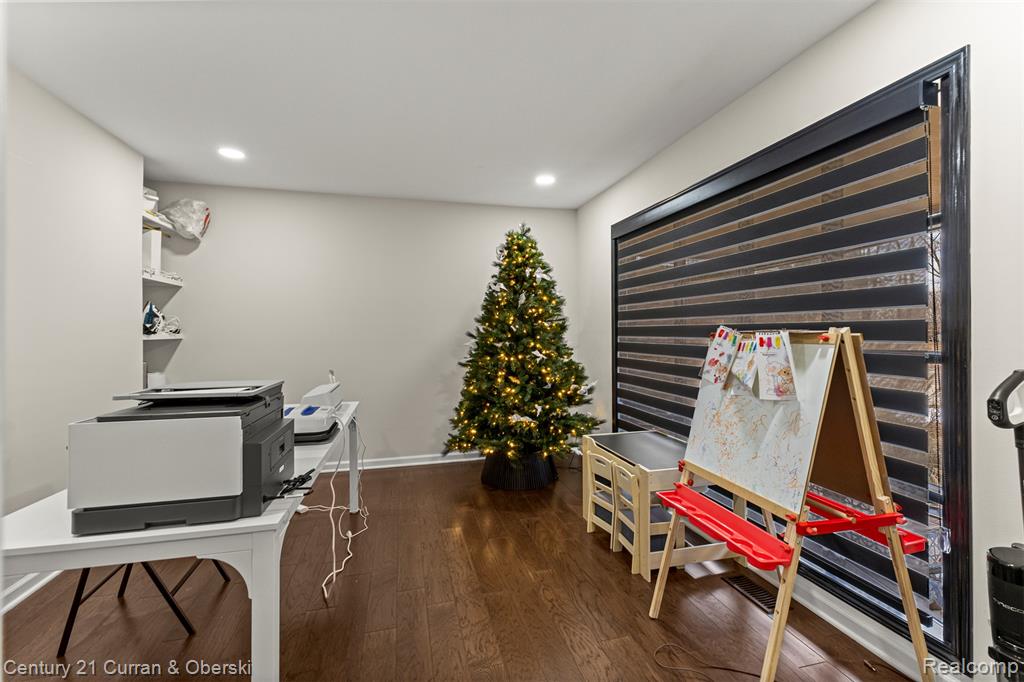 7612 Admiralty Drive, Canton, MI 48187 — Photo 6