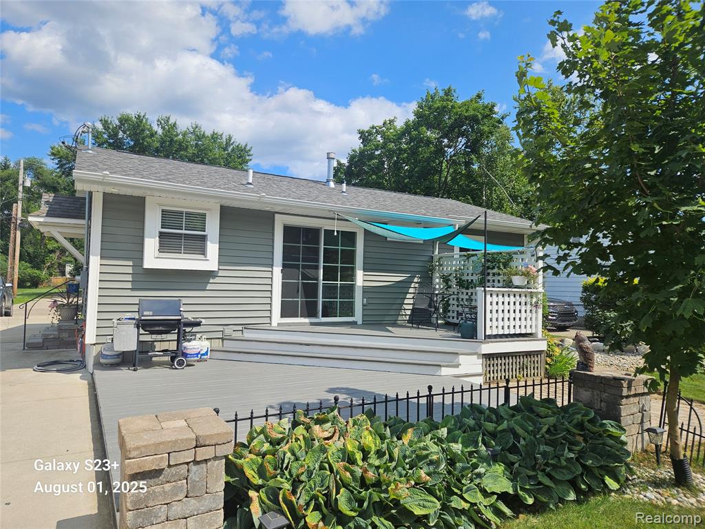633 Aldrich Street, Linden, MI 48451 — Photo 5