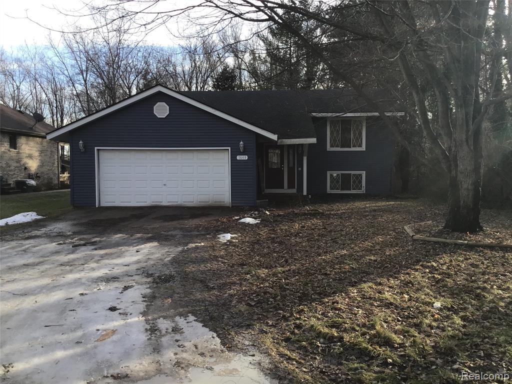 7640 Garland, Washington, MI — front exterior