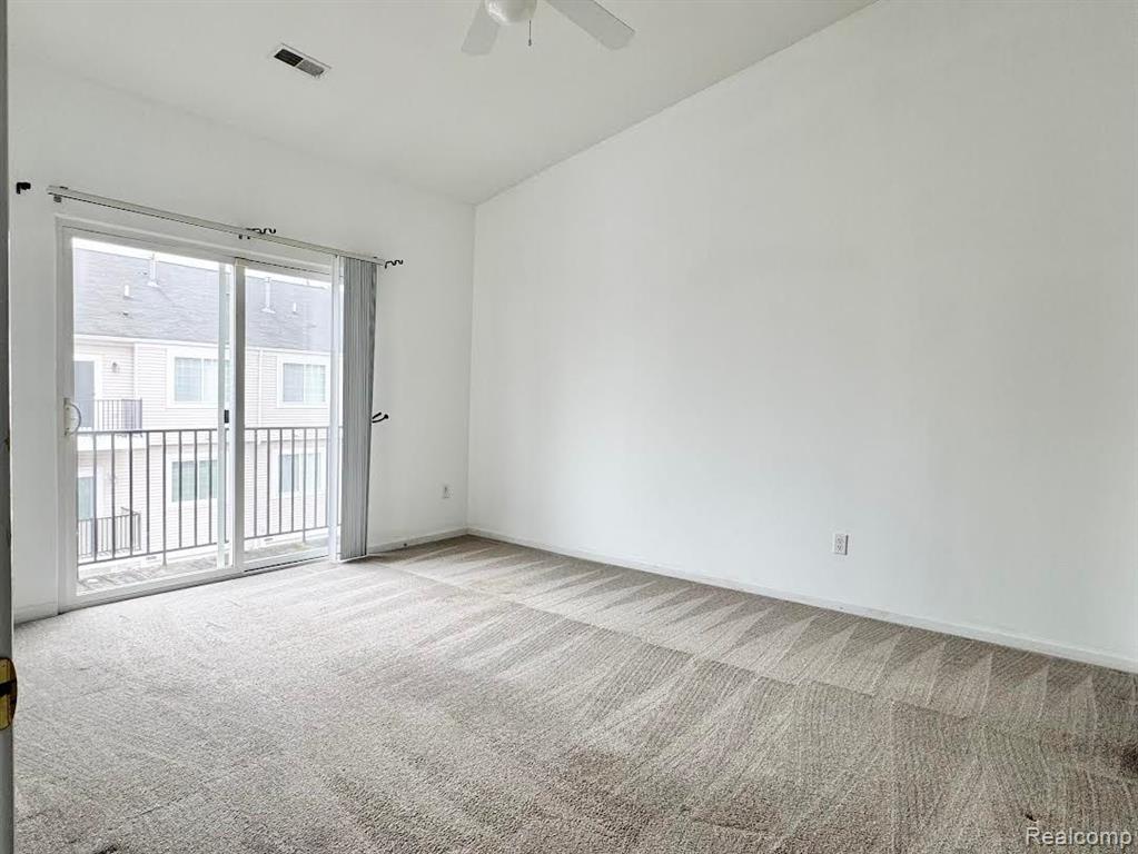 43079 STRAND Drive, Sterling Heights, MI 48313 — Photo 12