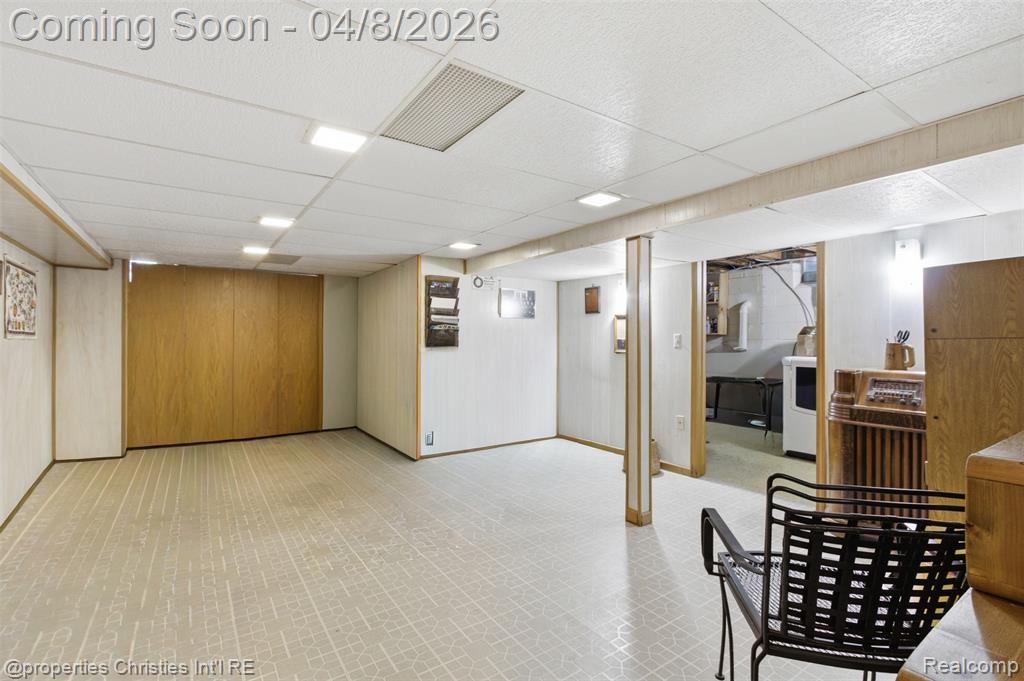 926 Abbey Street, Birmingham, MI 48009 — Photo 31