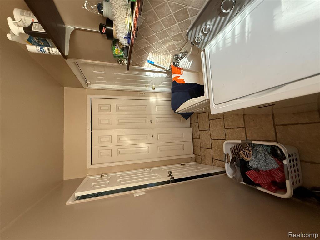 44994 Sondra Drive, Belleville, MI 48111 — Photo 44