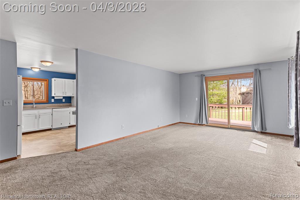 10618 Wolverine Drive, Pinckney, MI 48169 — Photo 45