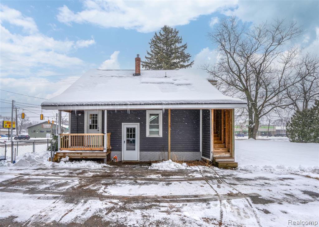433 N Saginaw Street, Holly, MI 48442 — Photo 7