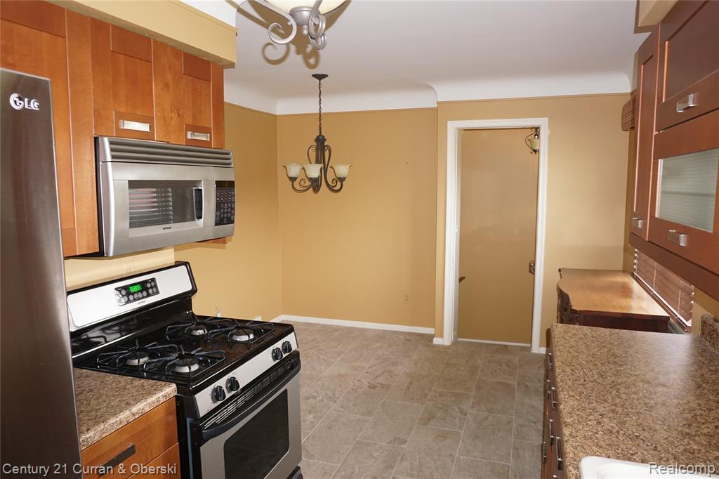 25659 Baldwin Street, Dearborn Heights, MI 48127 — Photo 15