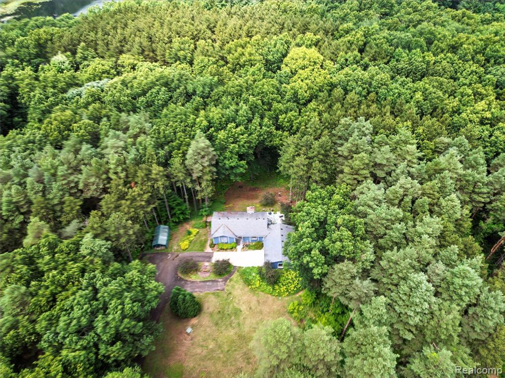 370 Wolfe Road, Ortonville, MI 48462 — Photo 70