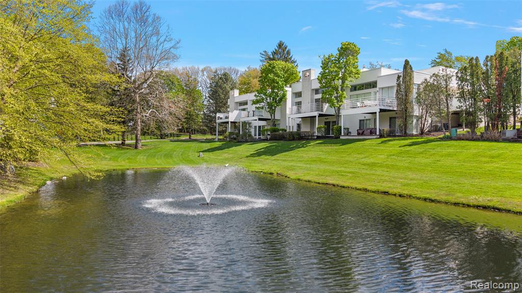 1756 ALEXANDER Drive, Bloomfield Hills, MI 48302