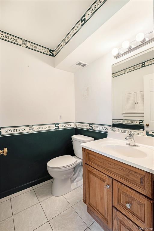 5537 VASSAR Road, Grand Blanc, MI 48439 — Photo 10