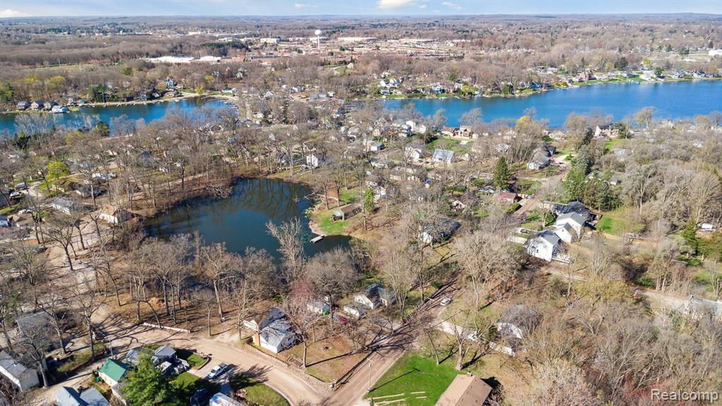 6187 THREE LAKES Drive, Brighton, MI 48116 — Photo 34
