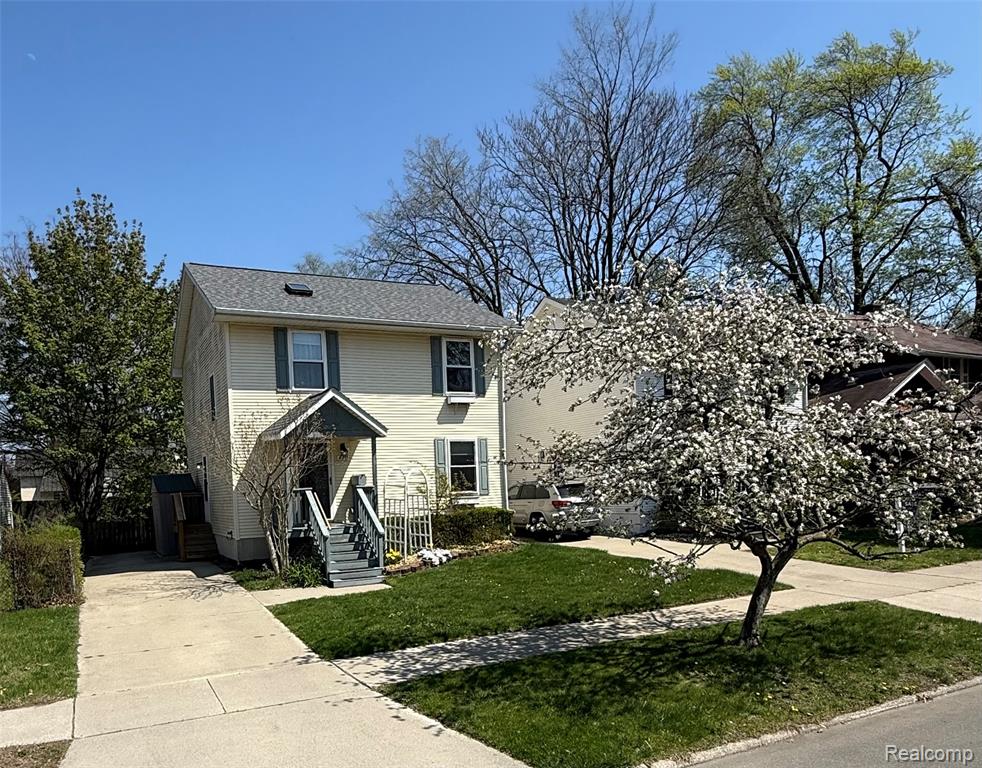 420 Stratford Road, Ferndale, MI 48220 — front exterior