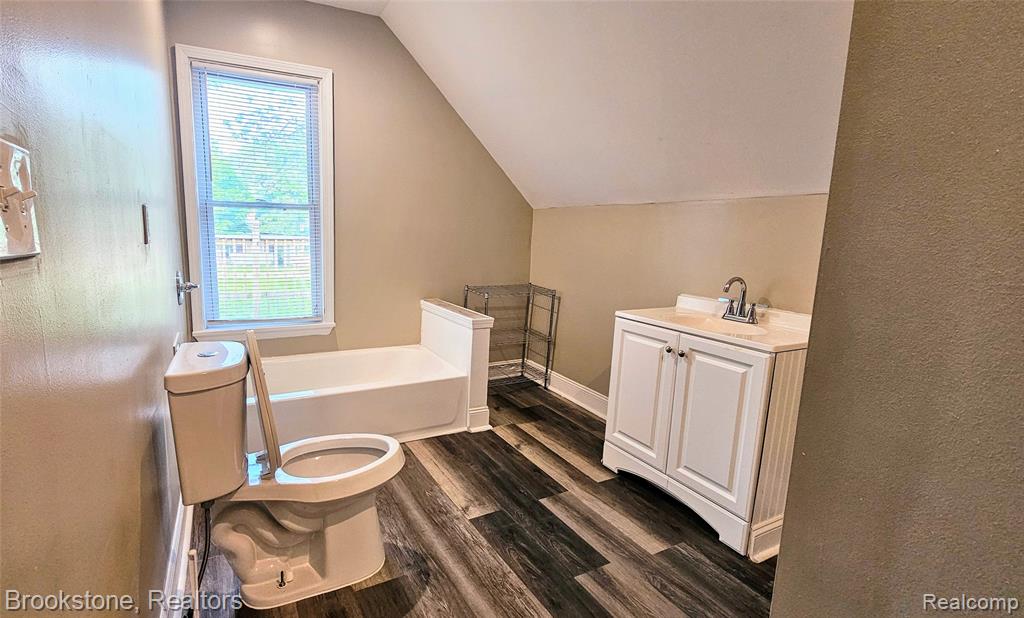 2520 Seyburn Street, Detroit, MI 48214 — Photo 30