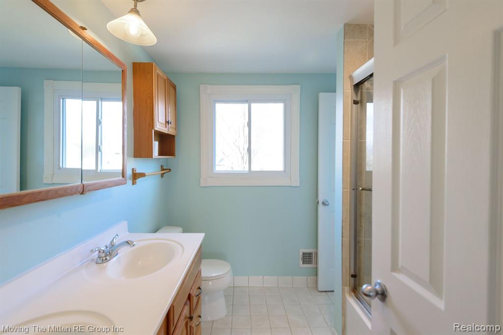 42340 OLD BRIDGE Road, Canton, MI 48188 — Photo 40
