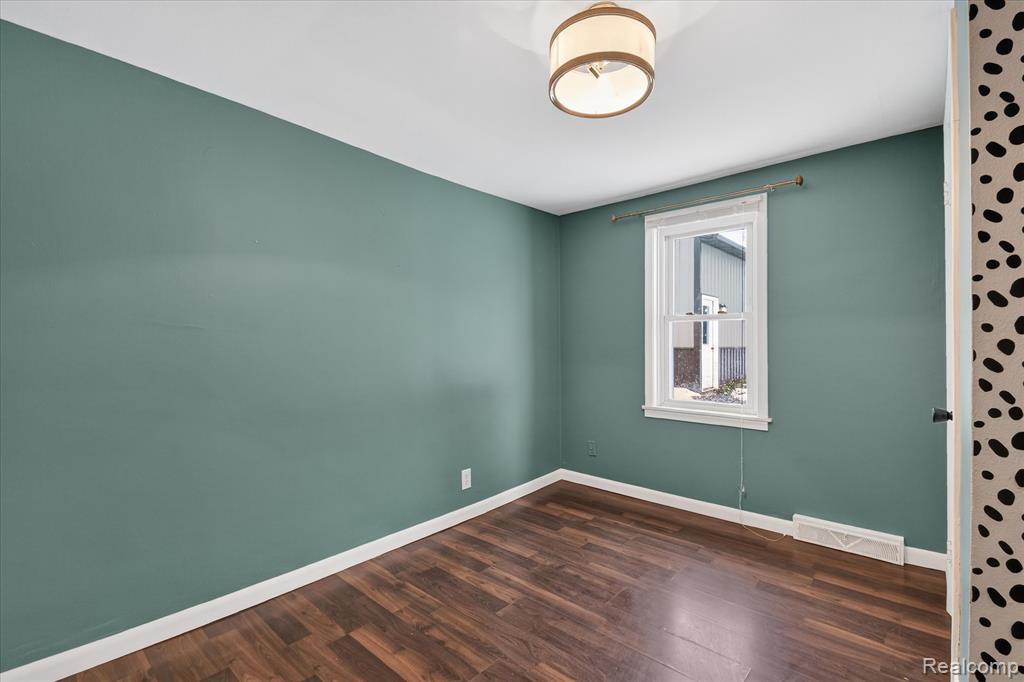 23650 Elwell Road, Belleville, MI 48111 — Photo 28
