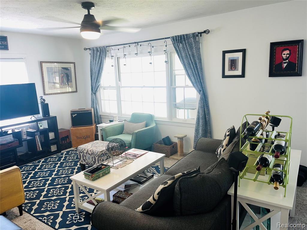 907 Napier Avenue, St. Joseph, MI 49085 — Photo 5