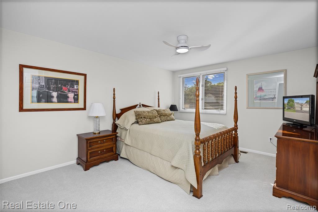 7105 Winding Brook Court, West Bloomfield, MI — Photo 61