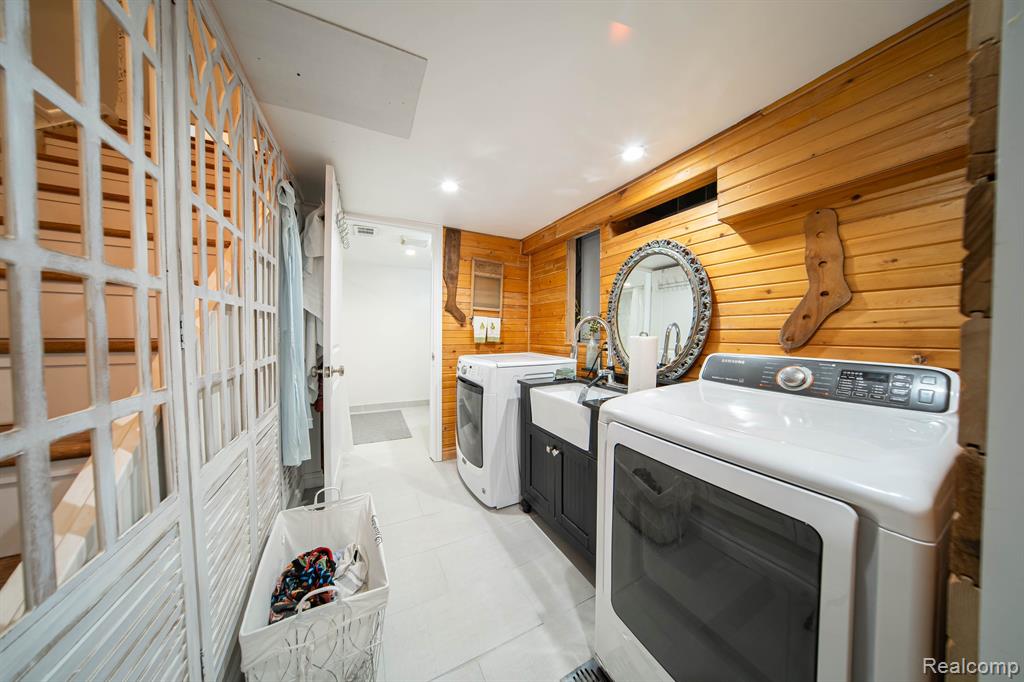 4308 ARDEN, Royal Oak, MI 48073 — Photo 22